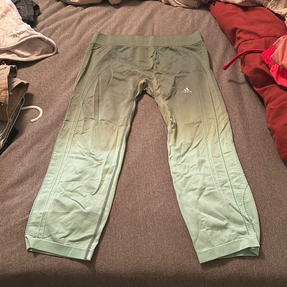 Adidas ombré workout leggings